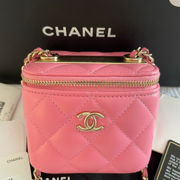 NEW Chanel Trendy Classic Vanity Pink Gold 20A - Picture 2 of 10